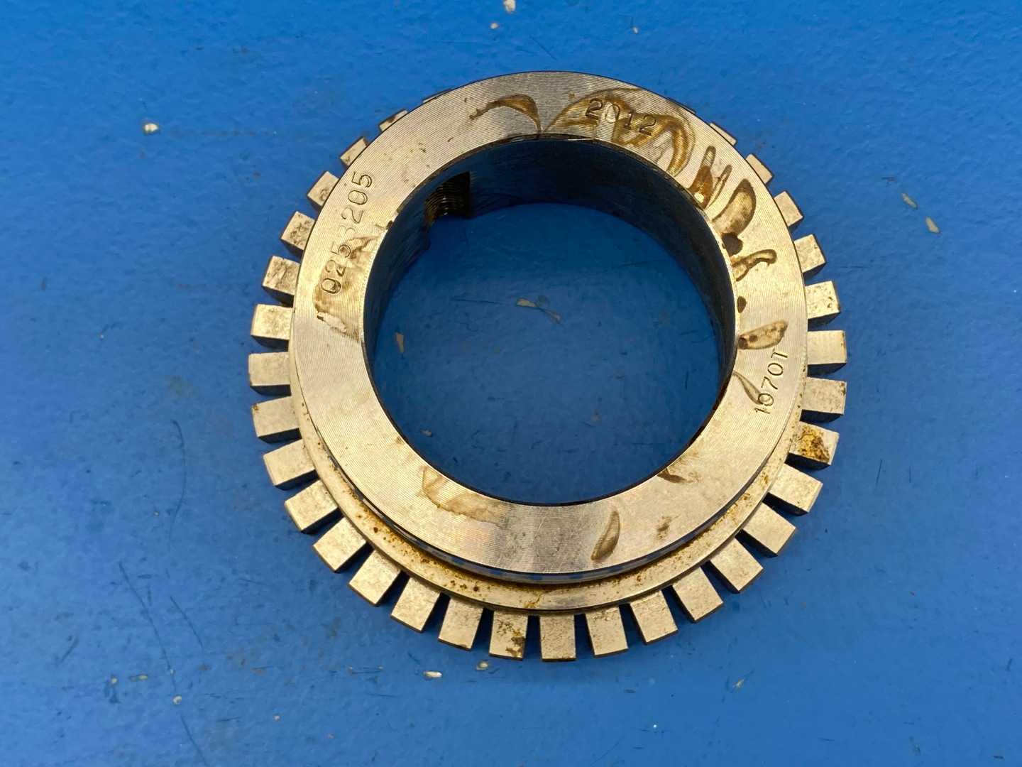 Falk 1070T HUB TL2012(0253205) T-Tapered Steelflex Bushed Coupling Hub 13HP @ 100RPM Bore Dia Max 2-1/8" HUB Dia 3-7/16"