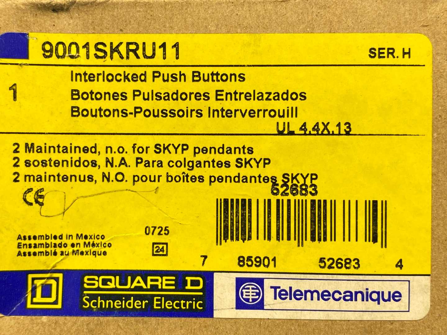 Square D, 9001SKRU11, Pushbutton Switch, 600VAC / 10A / 30mm 
