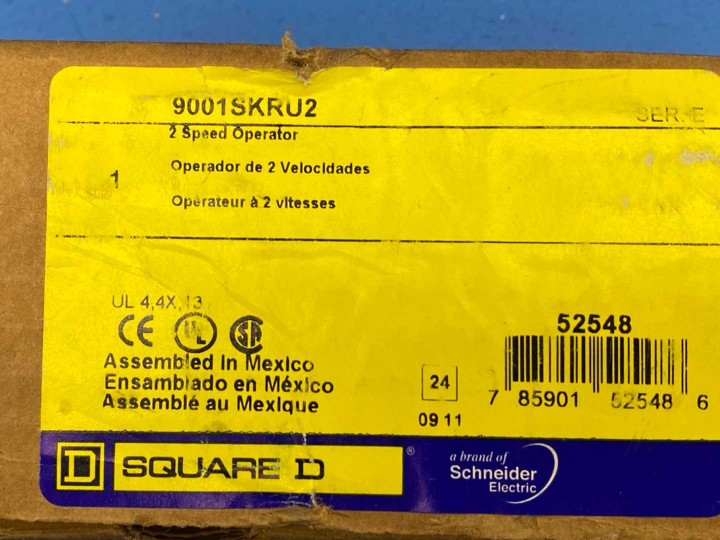 Square D, 9001SKRU2 (52548) 2 Speed Operator Pushbuttons 120/240V 30/15A