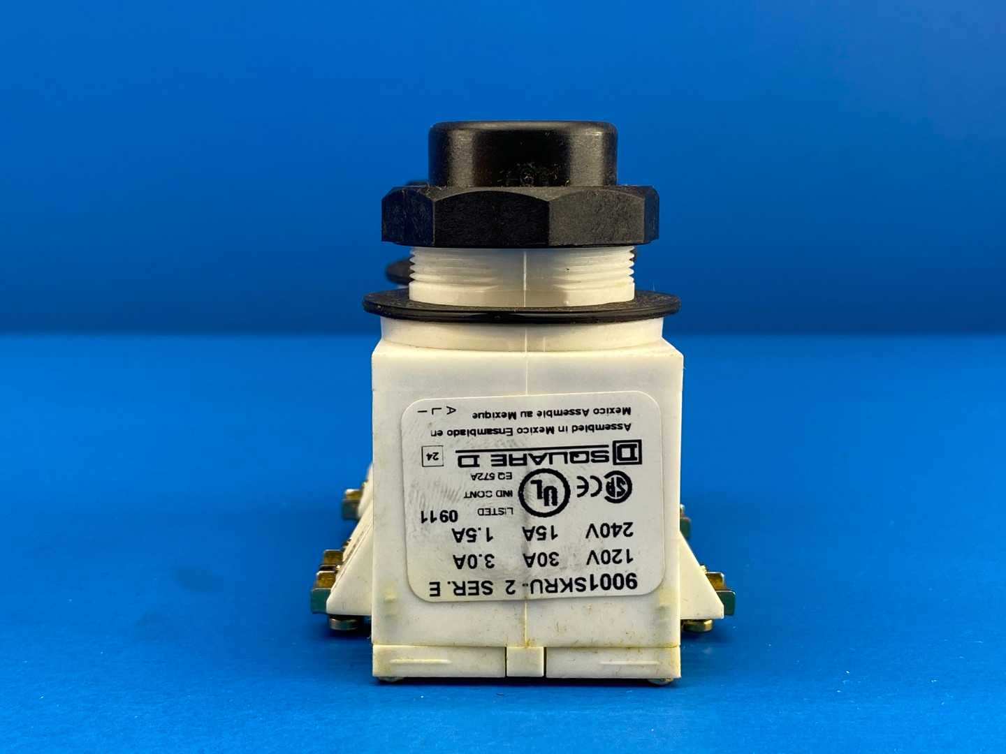 Square D, 9001SKRU2 (52548) 2 Speed Operator Pushbuttons 120/240V 30/15A
