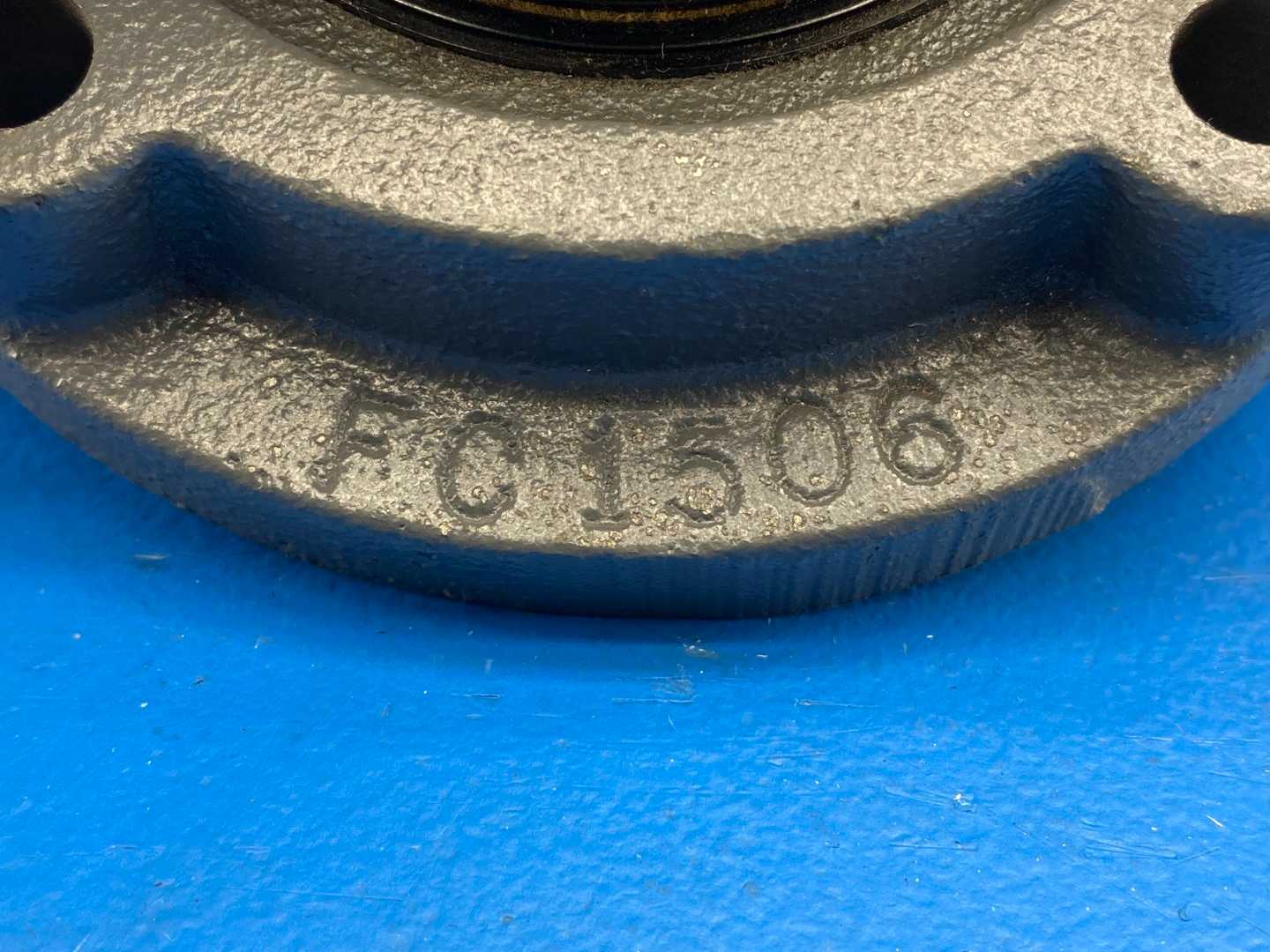 Sealmaster, SFC-24T, 1-1/2" Gold Line 4-bolt flange mounted ball bearing (concentric-lock)