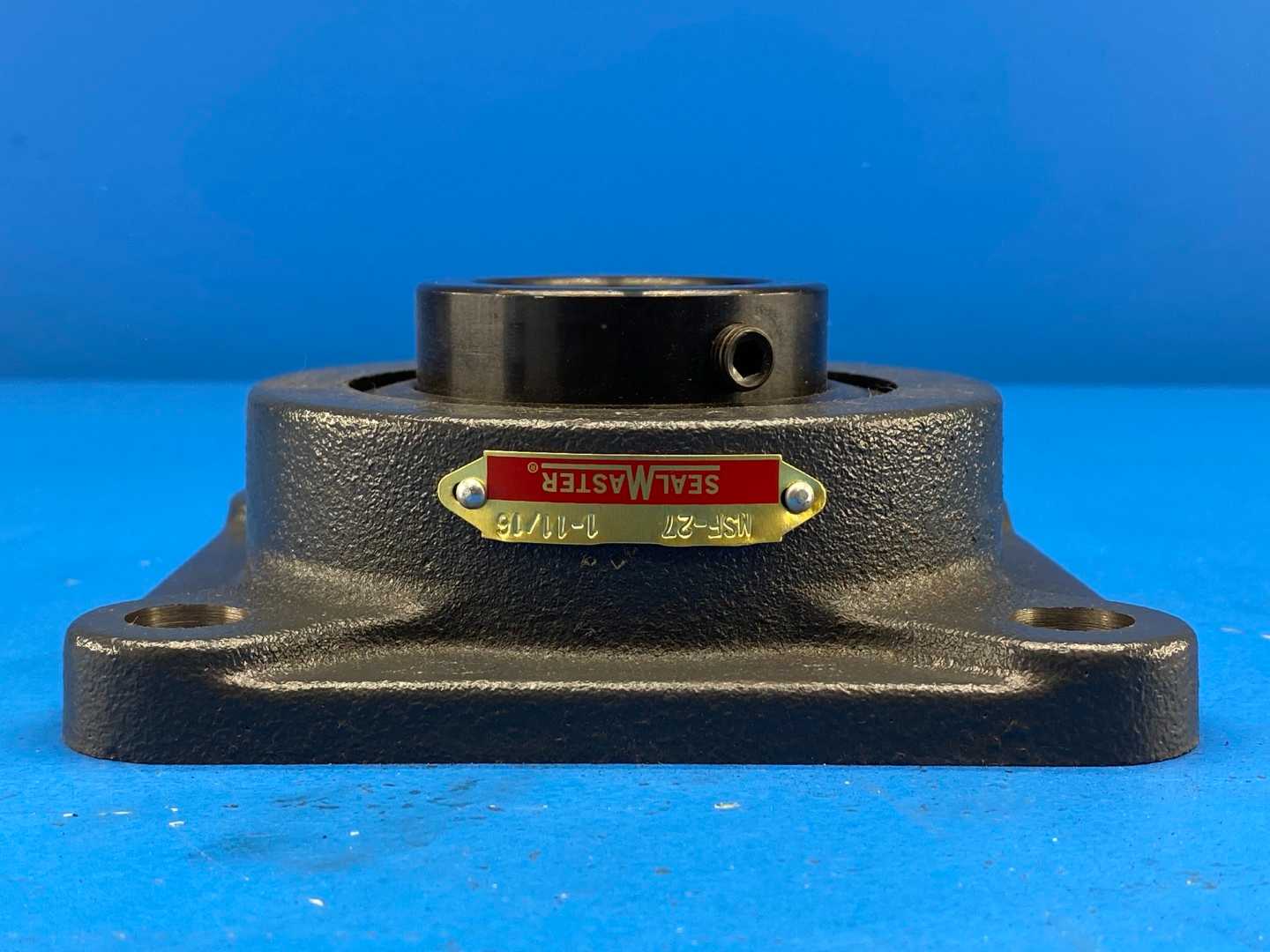 Seal Master, MSF-27, Flange-Mount Ball Bearing Unit, 1-11/16" bore / 4-bolt flange / set screw locking