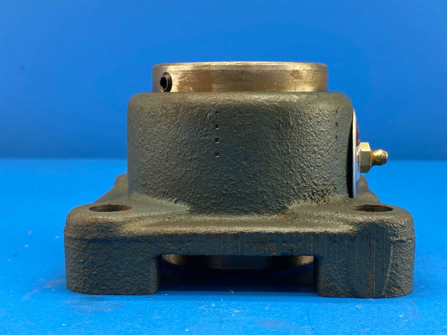 Dodge, 059062, Type E-Xtra Flange Bearing Unit, 1-7/16" bore / 4-bolt base / tapered roller bearing