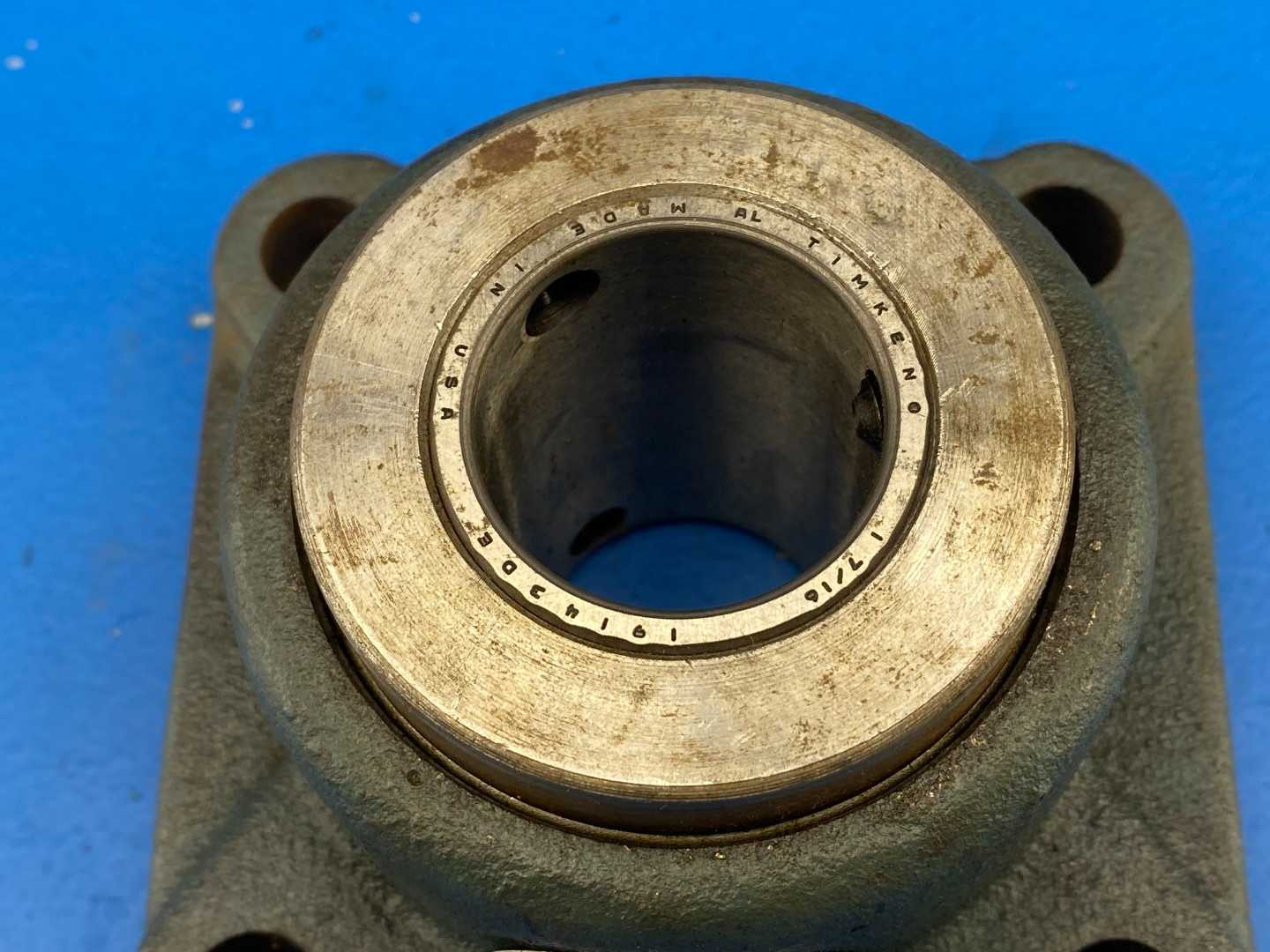 Dodge, 059062, Type E-Xtra Flange Bearing Unit, 1-7/16" bore / 4-bolt base / tapered roller bearing