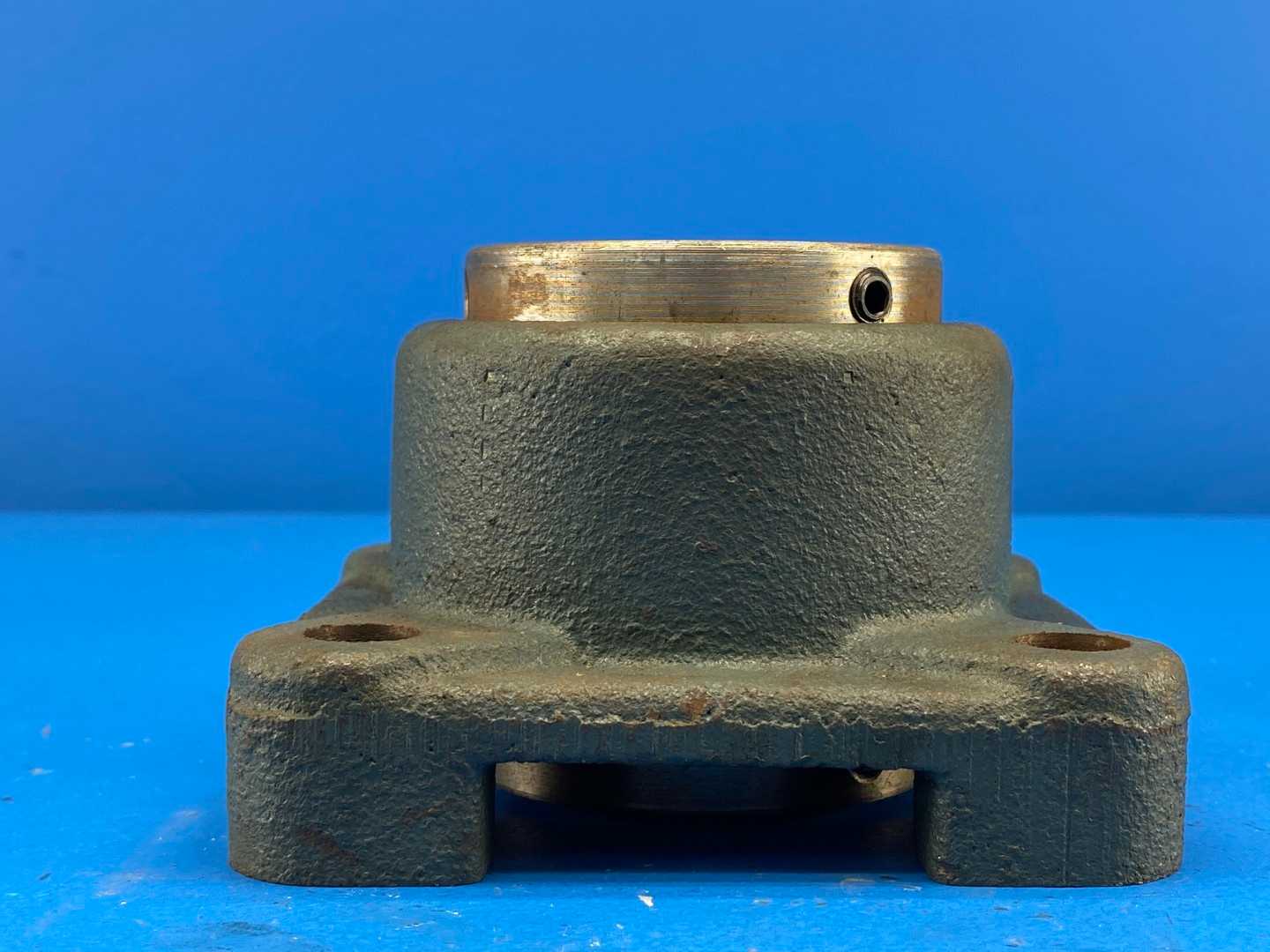 Dodge, 059062, Type E-Xtra Flange Bearing Unit, 1-7/16" bore / 4-bolt base / tapered roller bearing