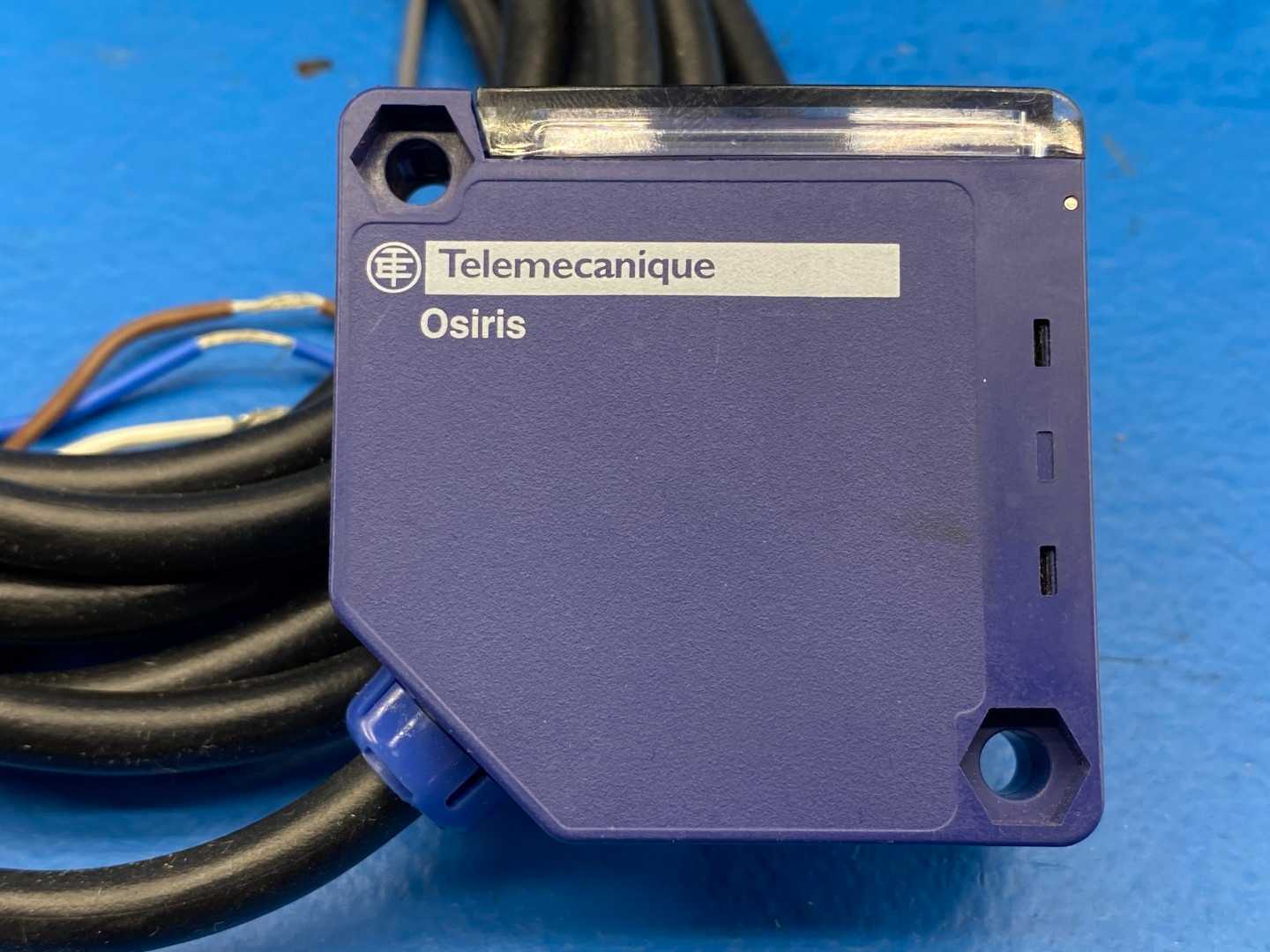 Telemecanique, XUK2ARCNL2R Osiris Series, Thru-Beam Photoelectric Sensor Receiver, 24–240V