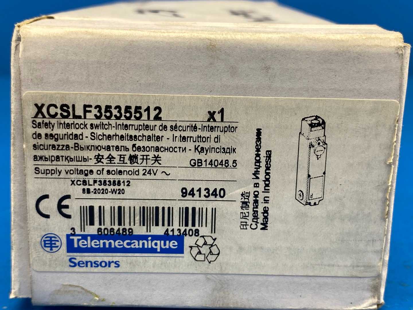 Telemecanique Sensors XCSLF3535512, Safety Interlock Switch