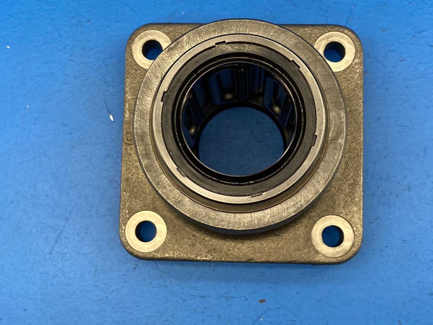 Rexroth R108125000 Linear Bearing Housing Set LSGF-M-50-DD