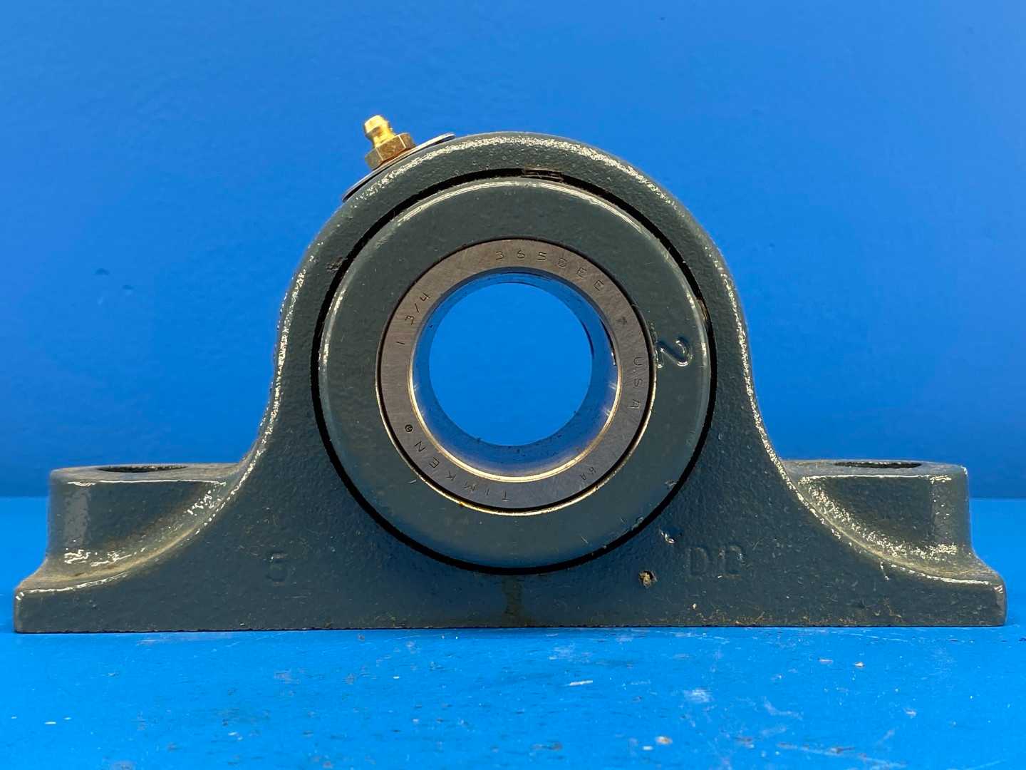 Dodge P2B-E-112R (023007) 1-3/4" Bore, Mounted Ball Bearing Type E