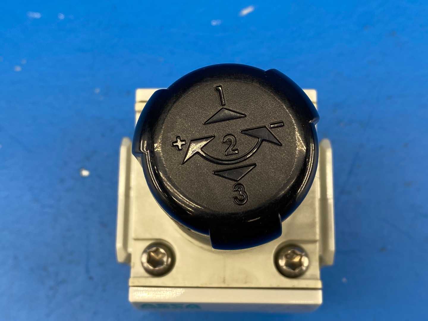ASCO Numatics 8652AR004FA00G0, Pressure Regulator