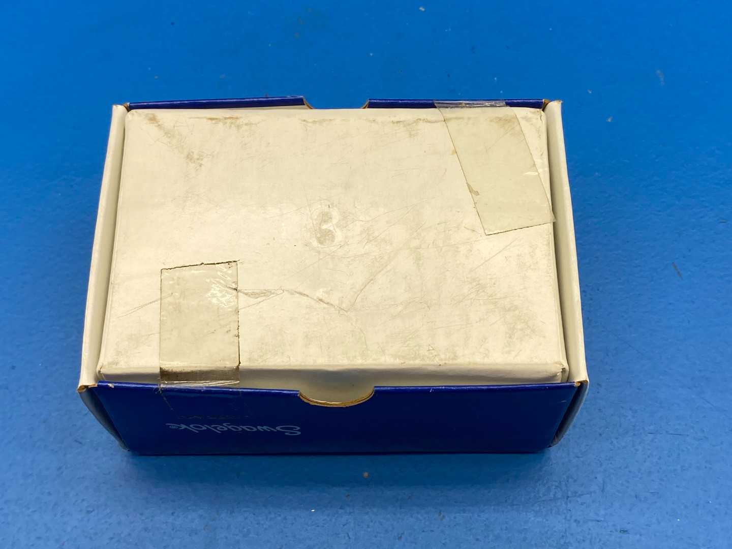 Swagelok B-44XF4 Brass 1-Piece 40 Series 3-Way Ball Valve, 1.7 Cv, 1/4 in. FNPT 1,500 PSIG @ 100°F (103 Bar)