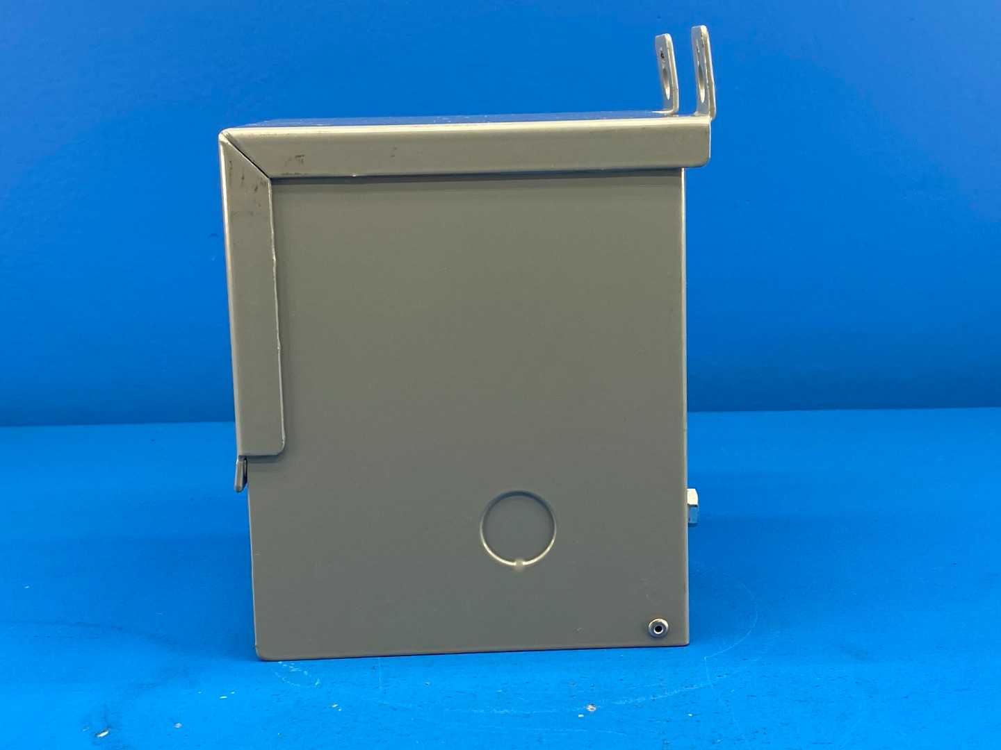 Hammond Power Solutions C1FC50LE HPS Fortress 1PH Potted Transformer 0.50kVA 240/480V Primary 120/240V Secondary