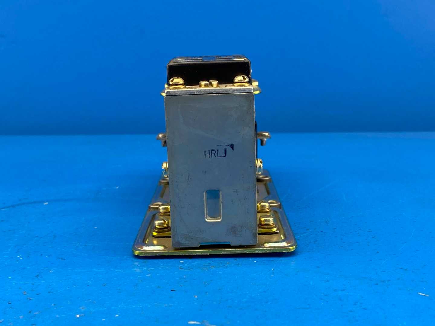 Allen-Bradley 849-Z0D32 Pneumatic Timing Relay Series B 110V/120V NEMA A600