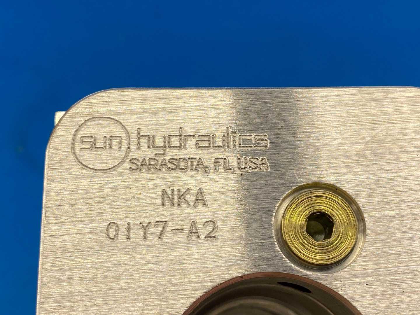 SUN Hydraulics NKA 01Y7-A2 Cartridge Valve Block Manifold