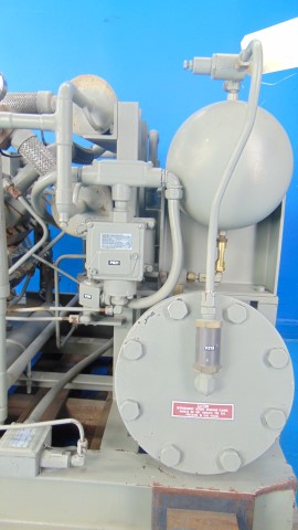 Koch 1400 Helium Compressor Pump