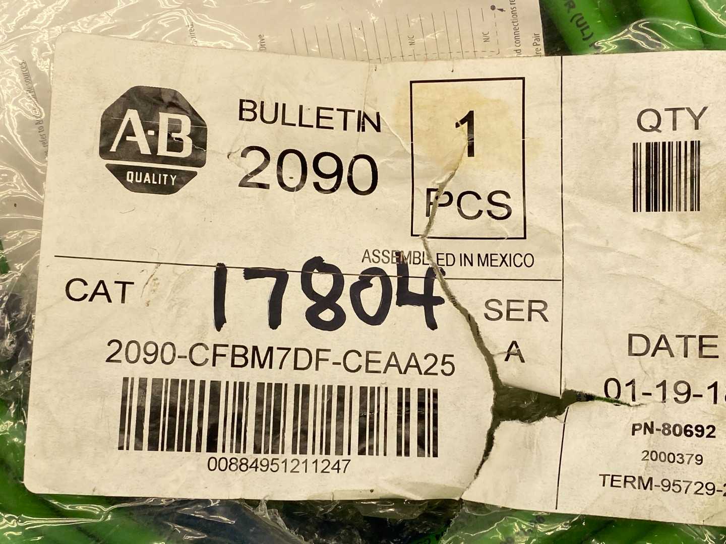 Allen-Bradley 2090-CFBM7DF-CEAA25, MP-Series 25m Servo Feedback Cable
