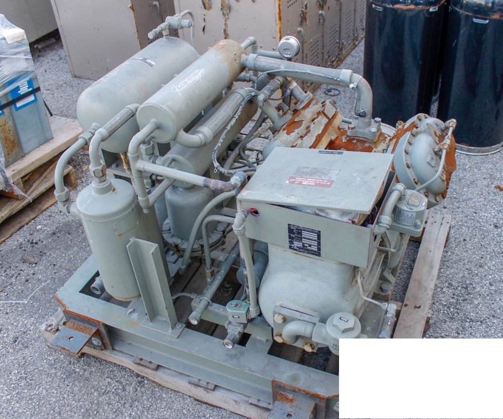 Koch 1400 Helium Compressor Pump – High-Performance Gas Compression System