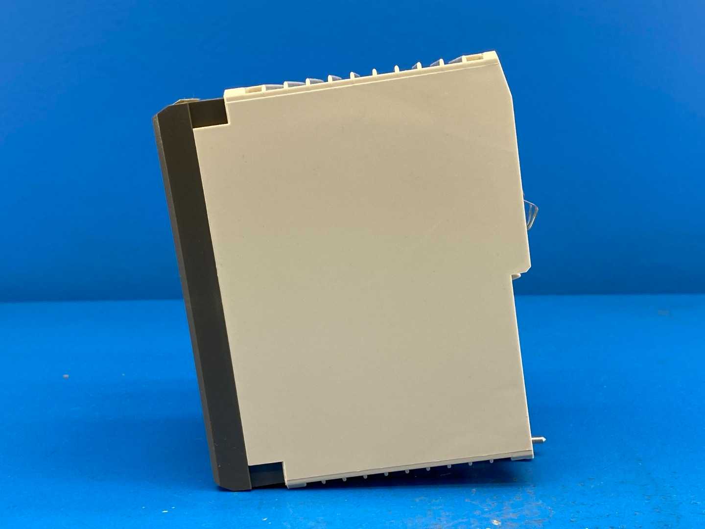 Schneider Electric PC-A984-141, Comp 984 8K MEM 2XMB