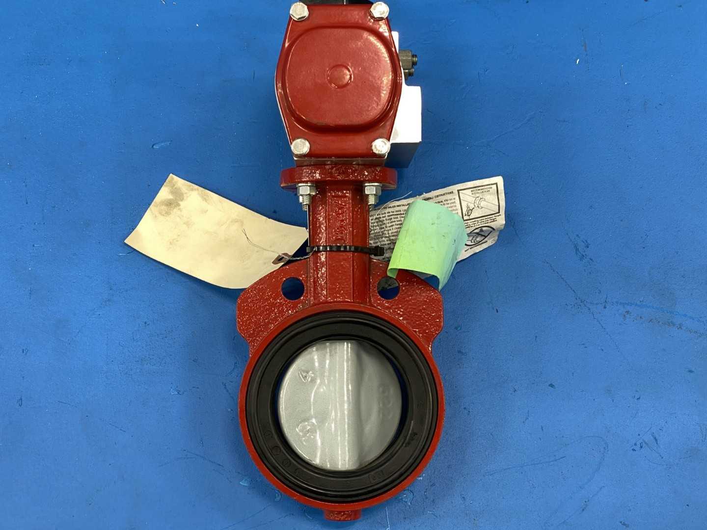 Bray Controls 92-0930-11300-532 with 4" Butterfly Valve