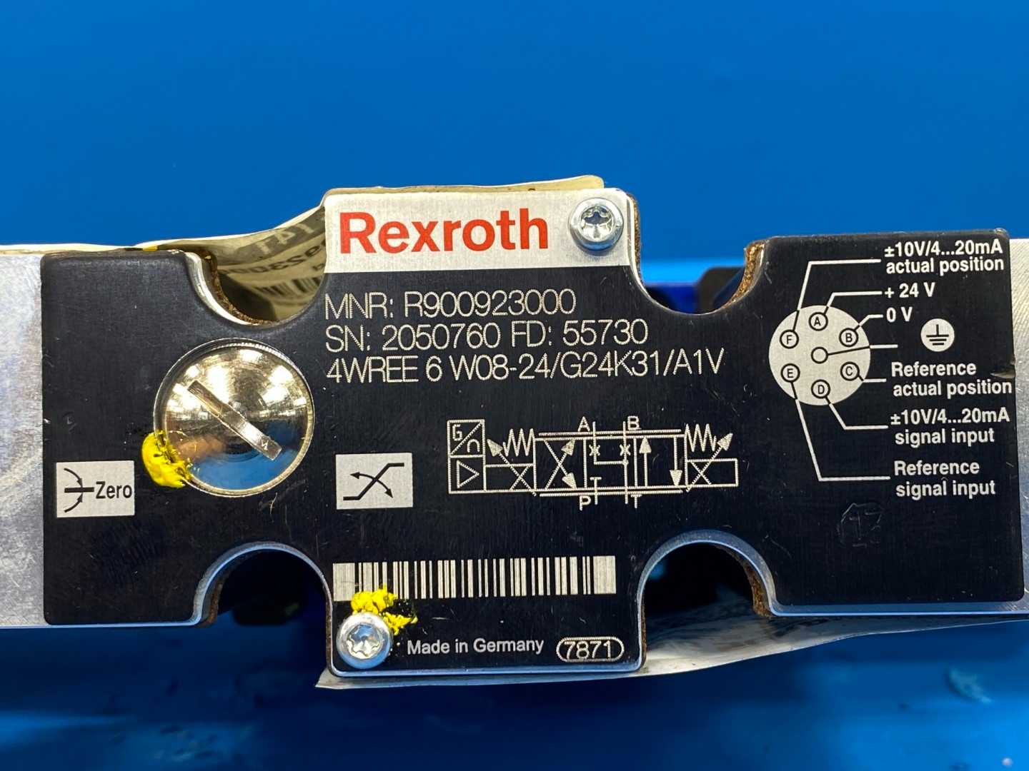 Rexroth R900923000, 4WREE 6 WO8-24/G24K31/A1V, Hydraulic Control Valve