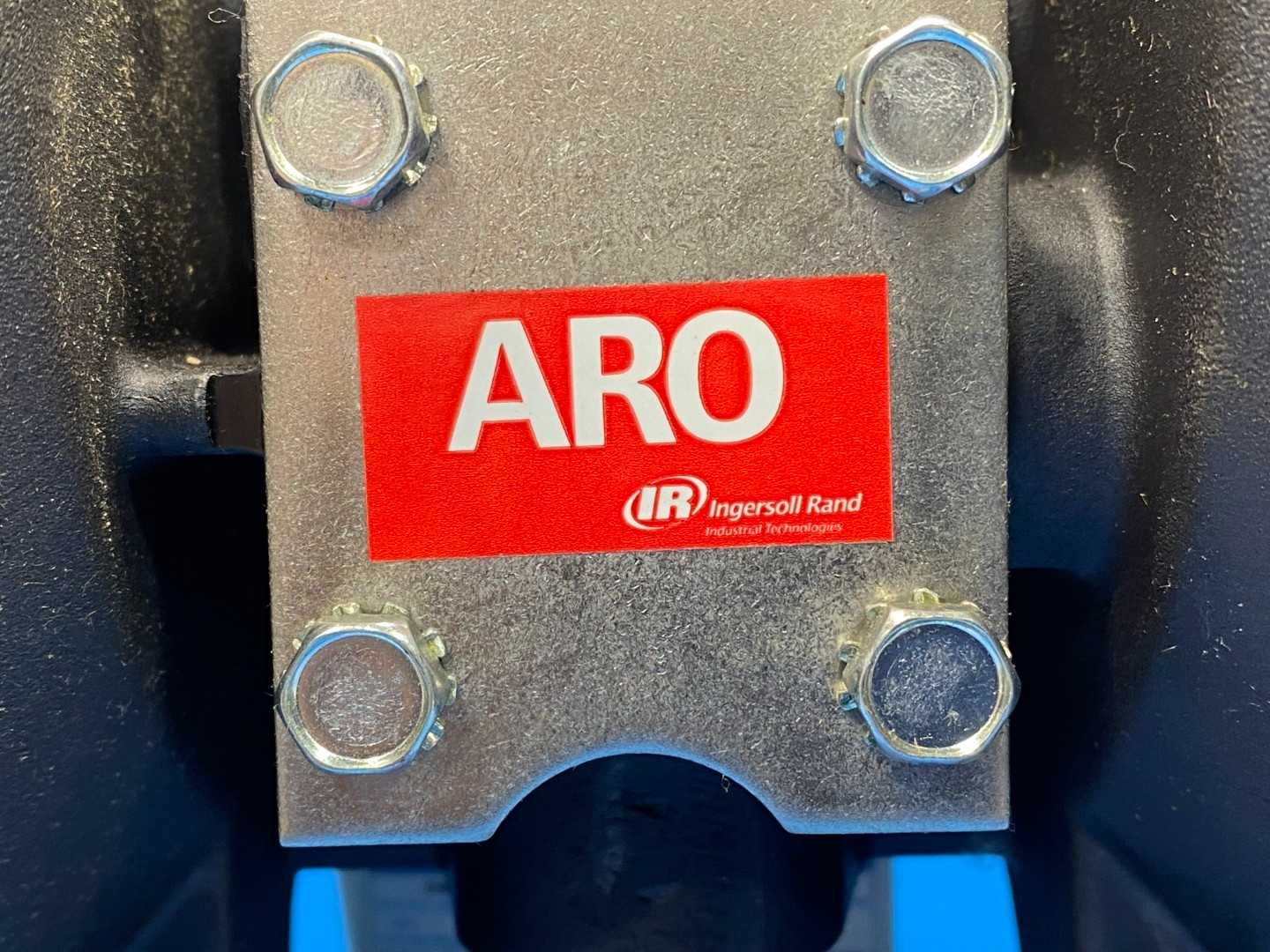 ARO 666150-362-C, 1-1/2" Metal Diaphragm Pump