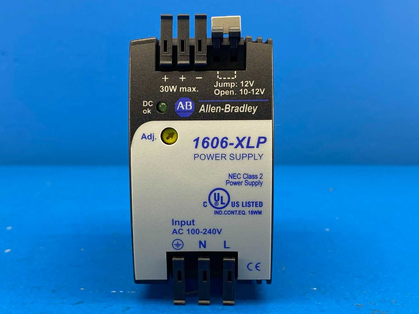 Allen-Bradley 1606-XLP30B Series A, 100-240V, DC 110-300V