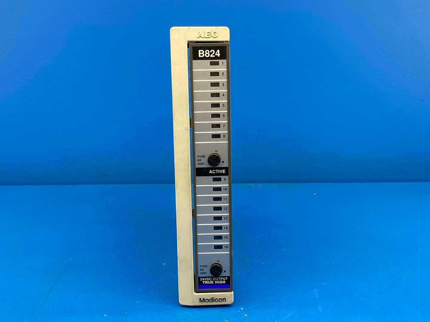 Schneider Automatic AS-B824-016 Modicon, 800 I/O 24VDC TRU HI OUT 16PT