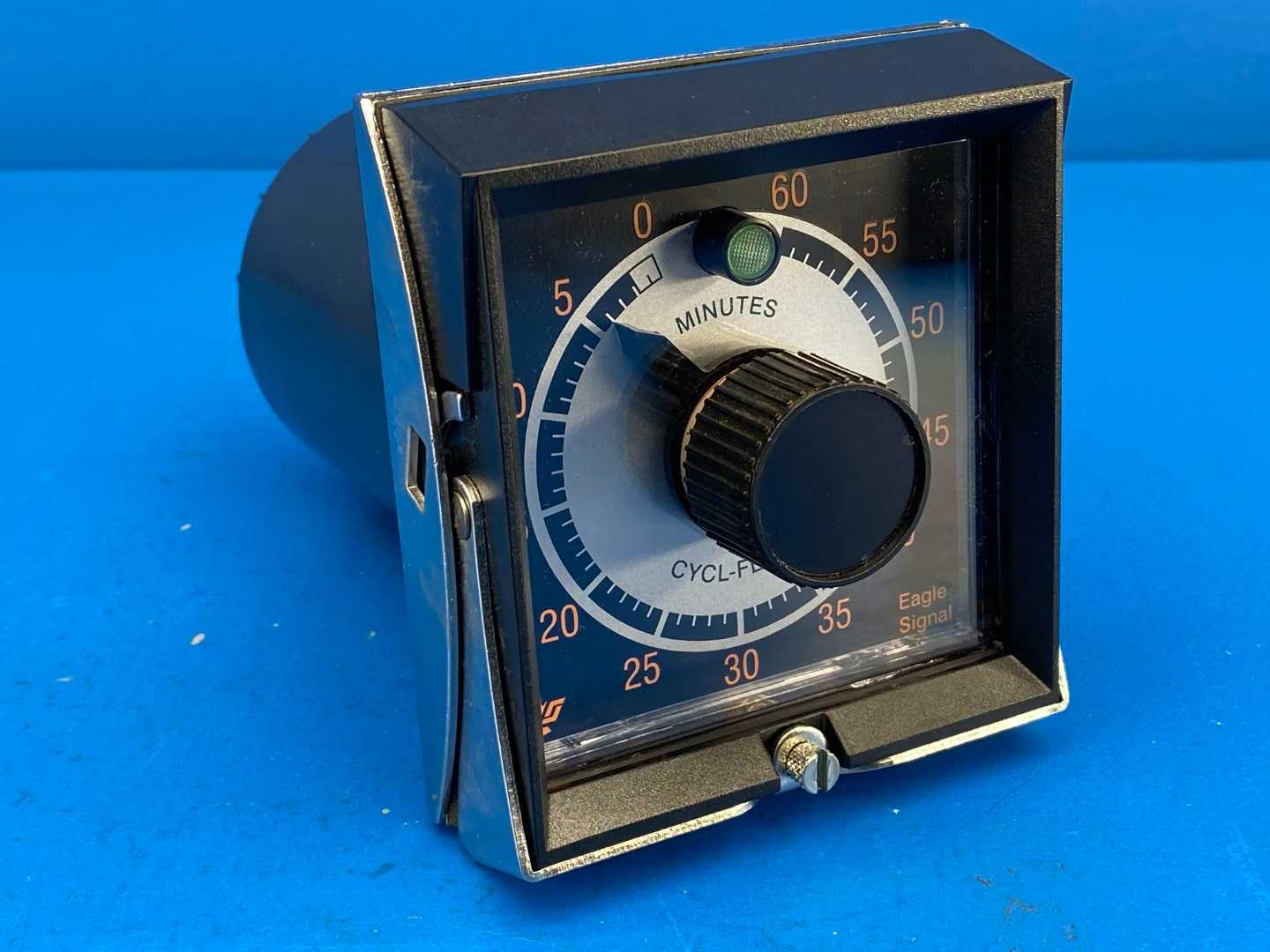 Eagle Signal HP56A6, CYCL-FLEX Electric Timer