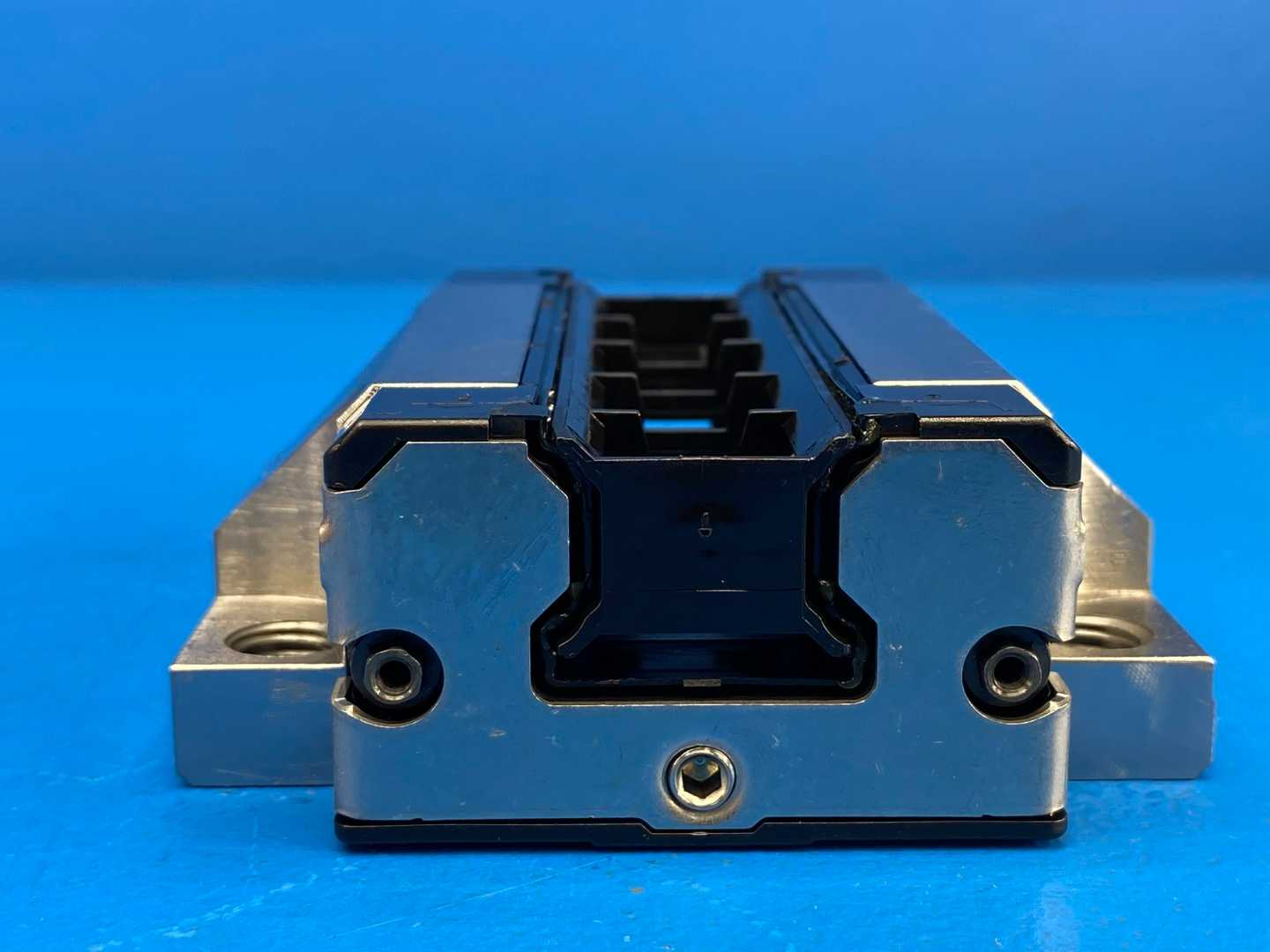 Rexroth R165171420 Ball Runner Block Carbon Steel KWD-030-FNS-C1-N-1