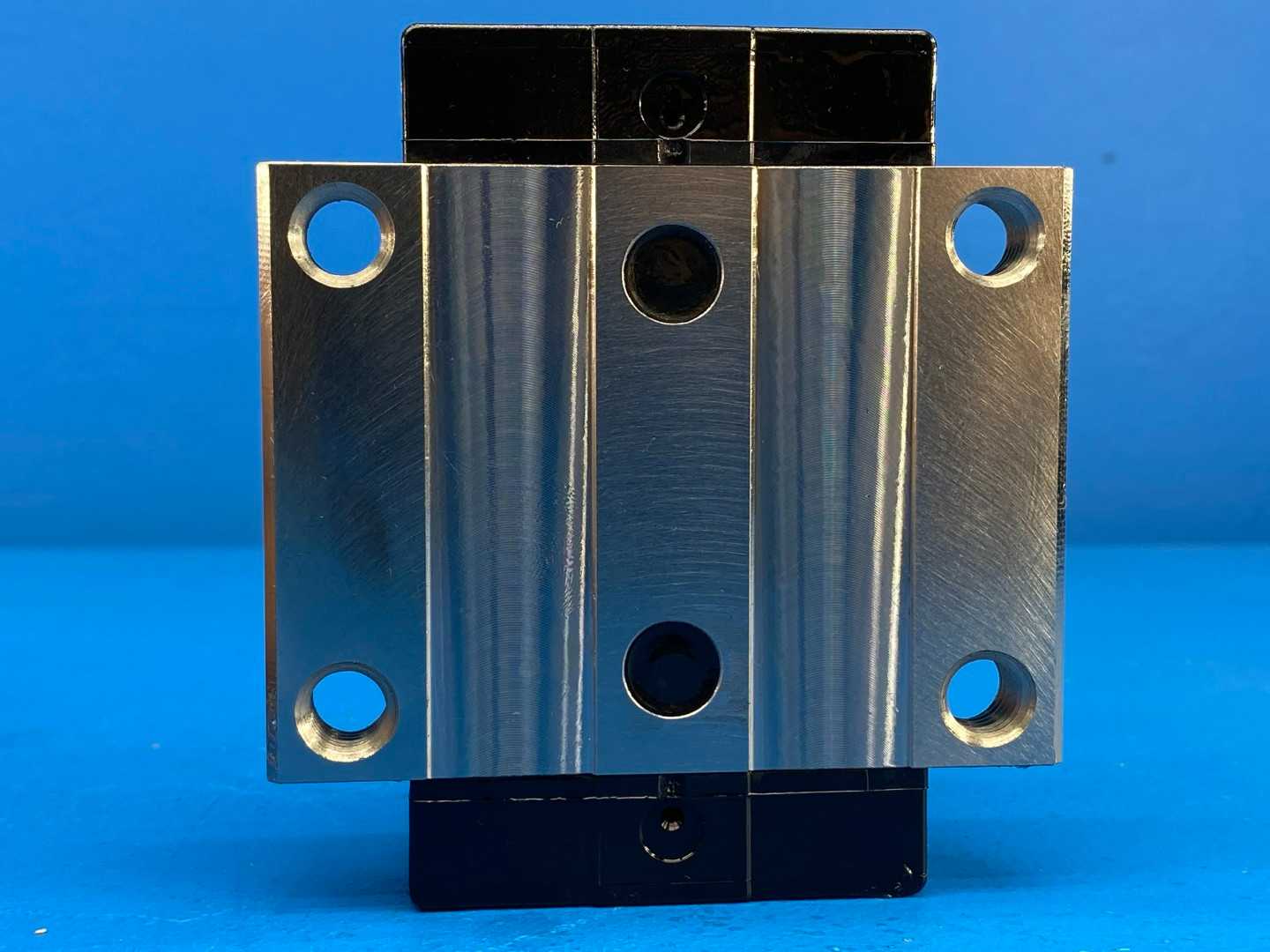 Rexroth R165171420 Ball Runner Block Carbon Steel KWD-030-FNS-C1-N-1