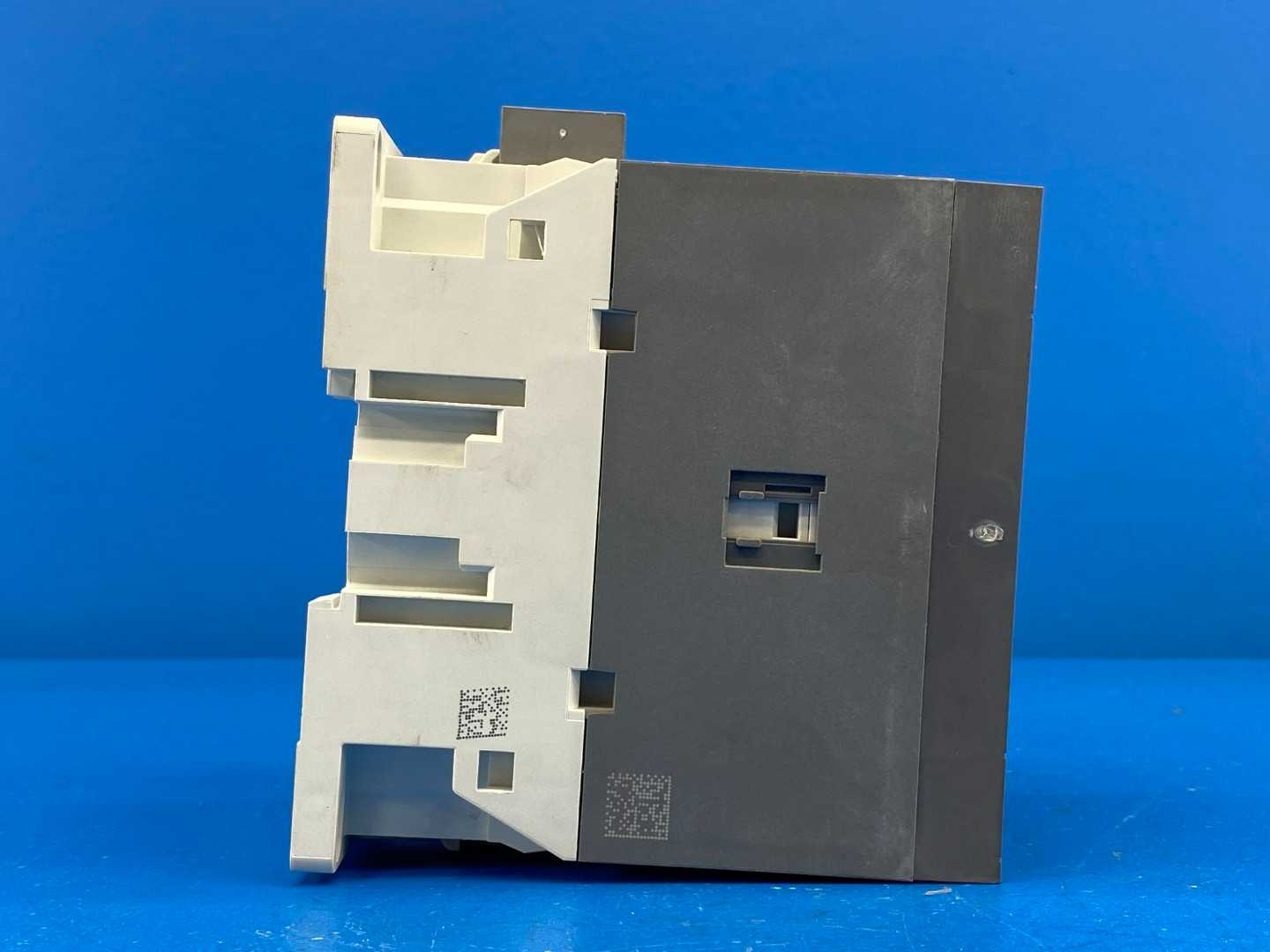 ABB AF80-30-00-11 Contactor