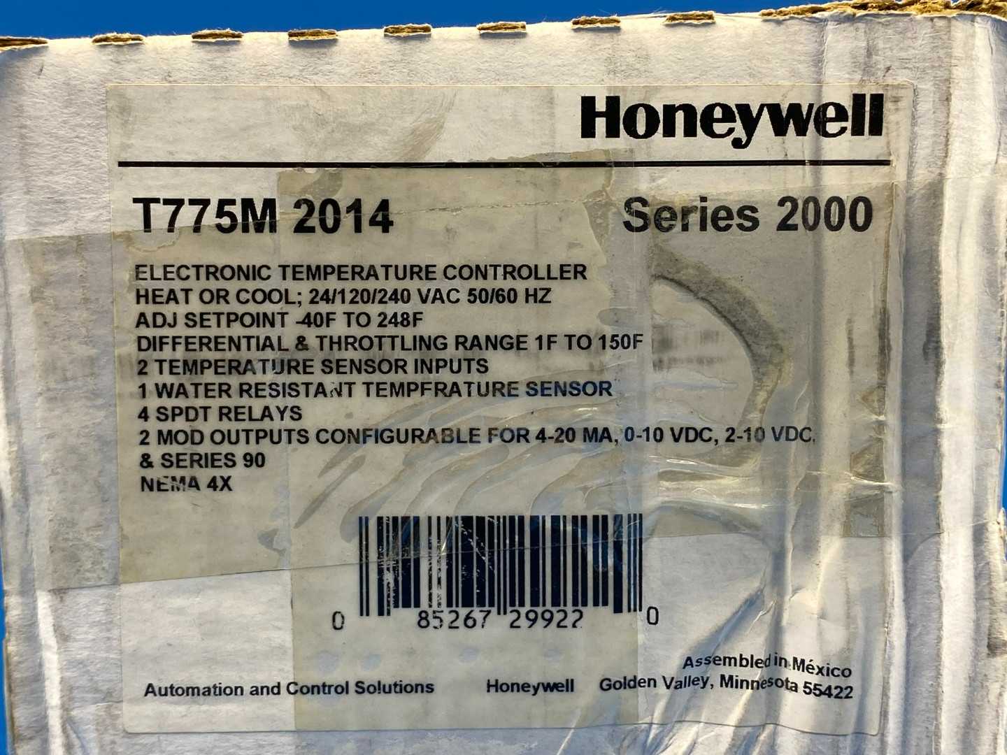 Honeywell T775M 2014 Series 200 Electronic Temperature Controller