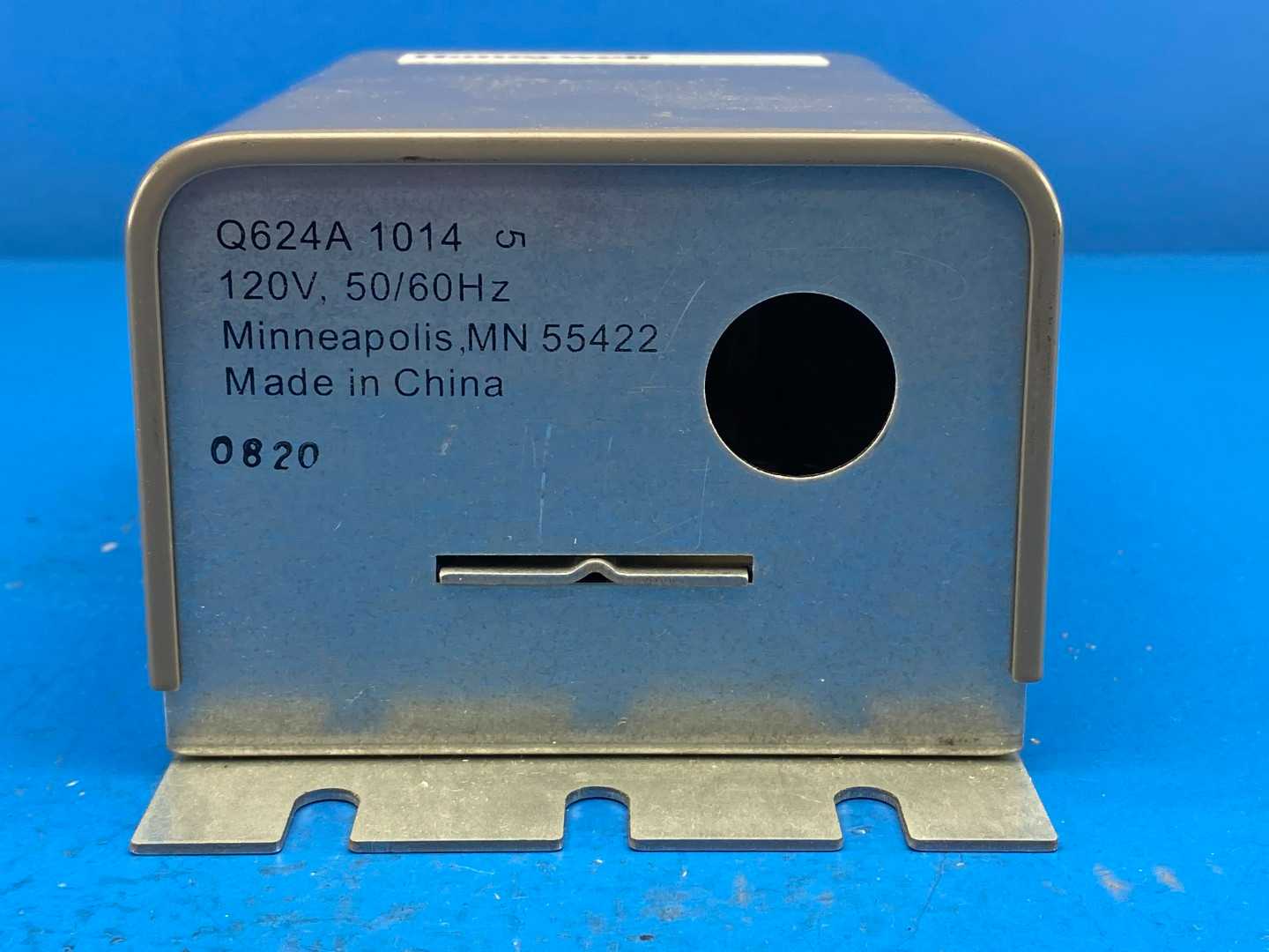 Honeywell Q624A 1014, Solid State Ignition Transformer (Spark Generator) 120V 50/60Hz