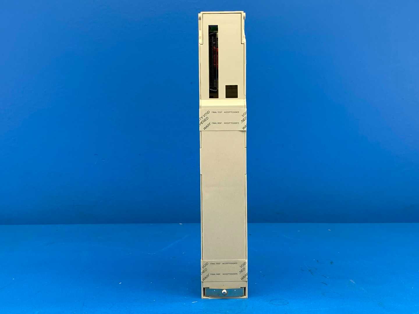 Schneider Electric 140DRA84000 Relay Output Module Modicon Quantum 16-Point 240VAC 2A