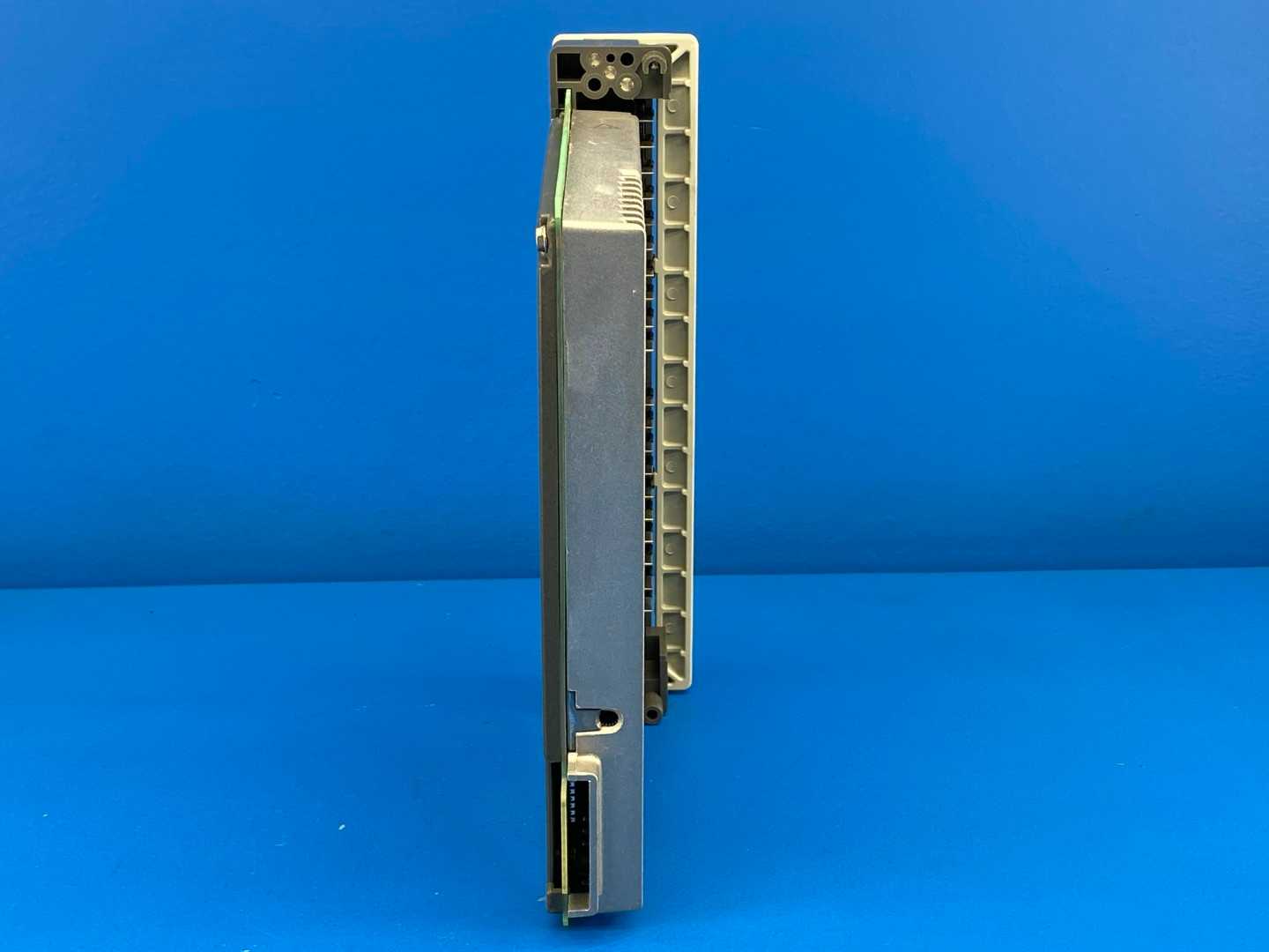 AEG Modicon, AS-B832-016 Discrete I/O Output module