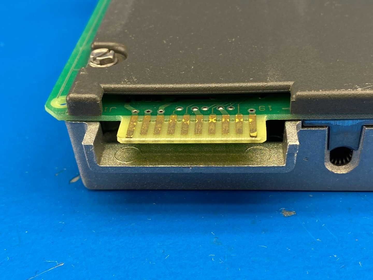 AEG Modicon, AS-B832-016 Discrete I/O Output module