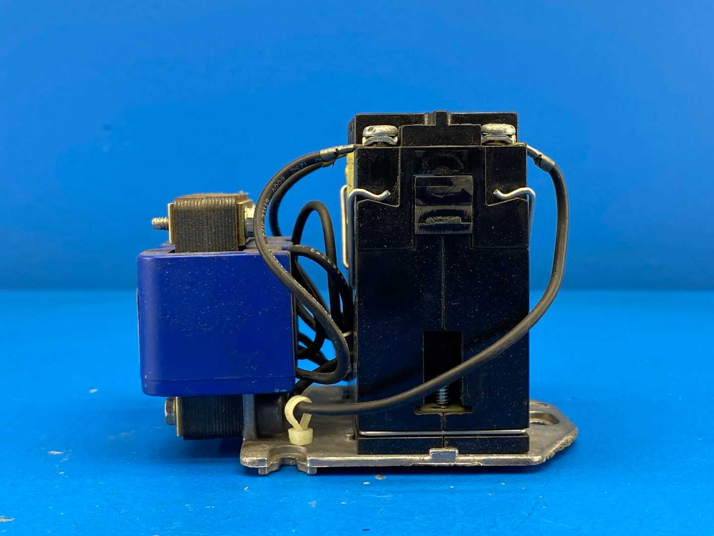 Warrick Co. Type 1G1D0, Transformer