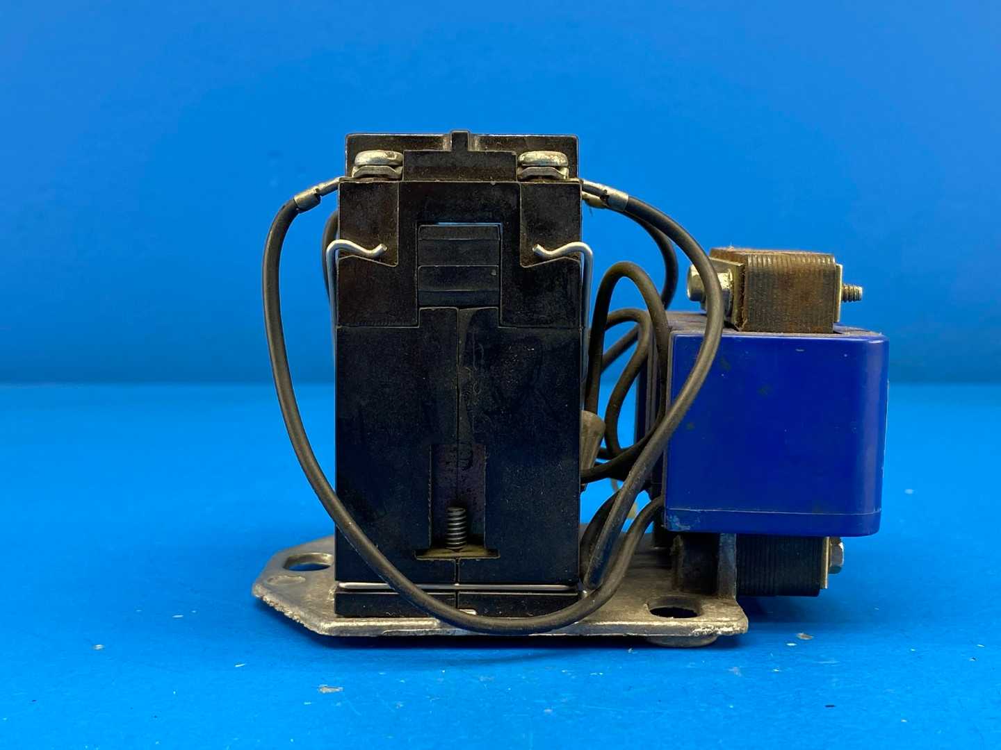 Warrick Co. Type 1G1D0, Transformer