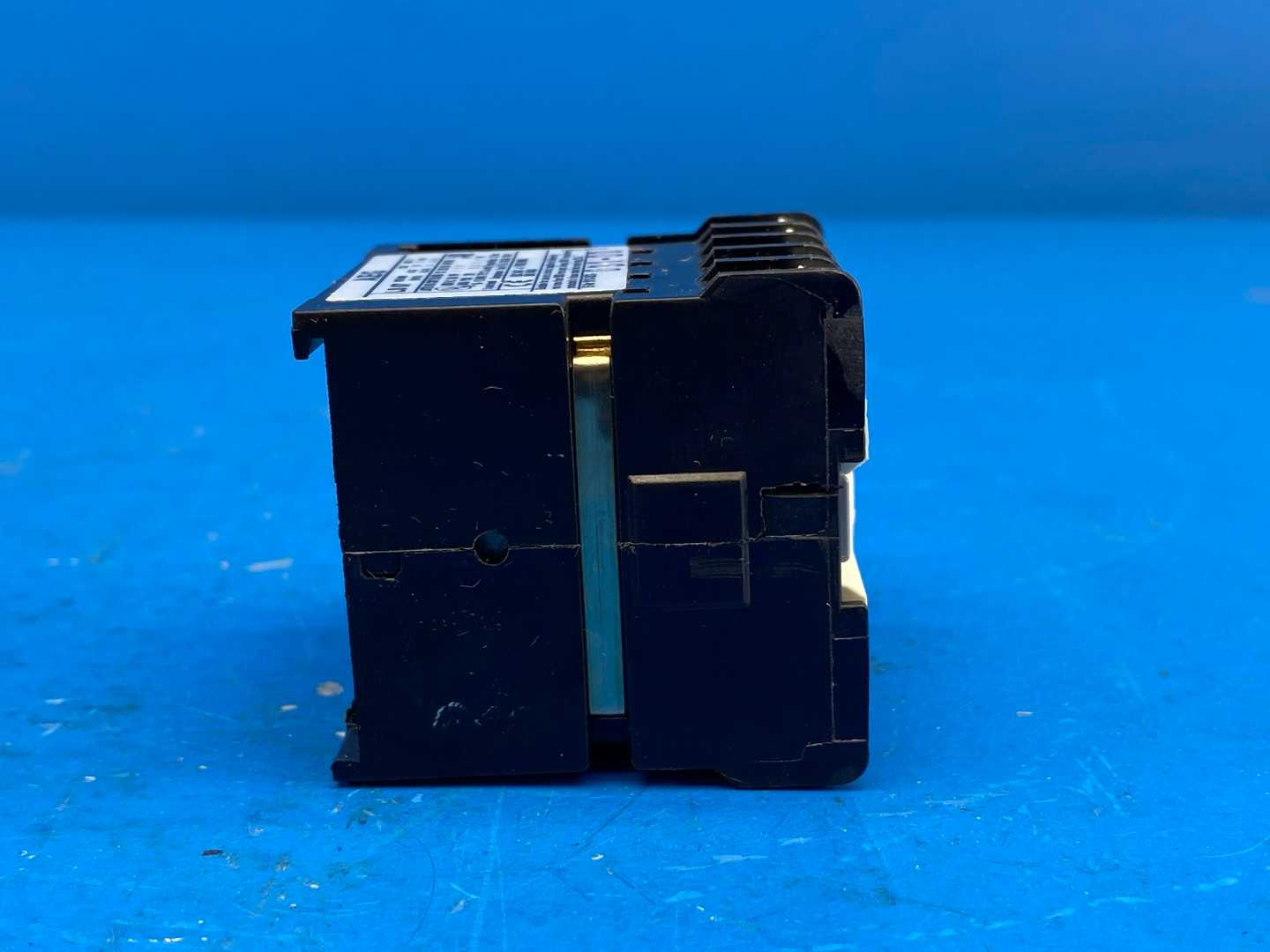 16A 24VDC AEG LS07.01-NSW 3-Pole Contactor Coil