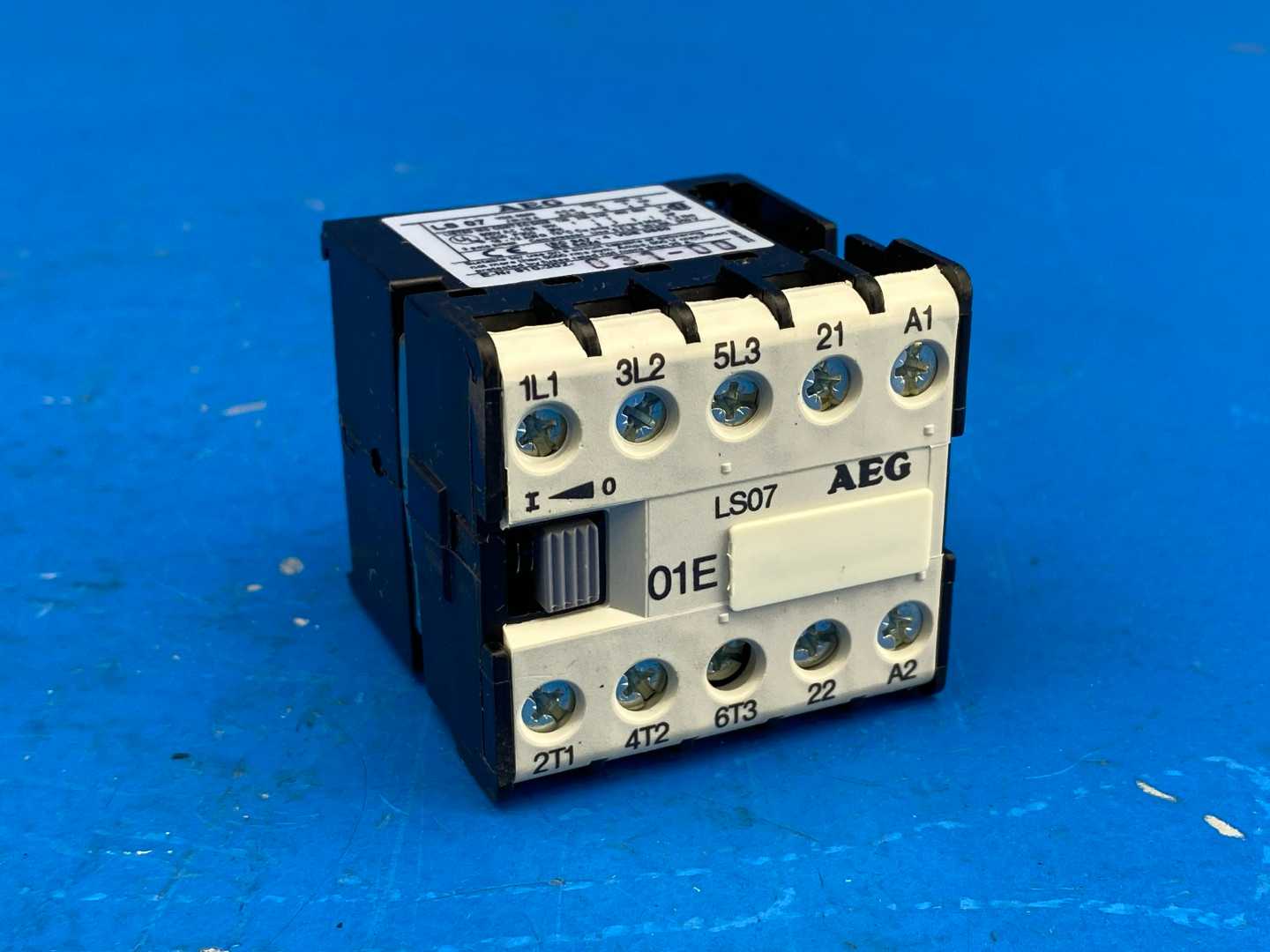 16A 24VDC AEG LS07.01-NSW 3-Pole Contactor Coil