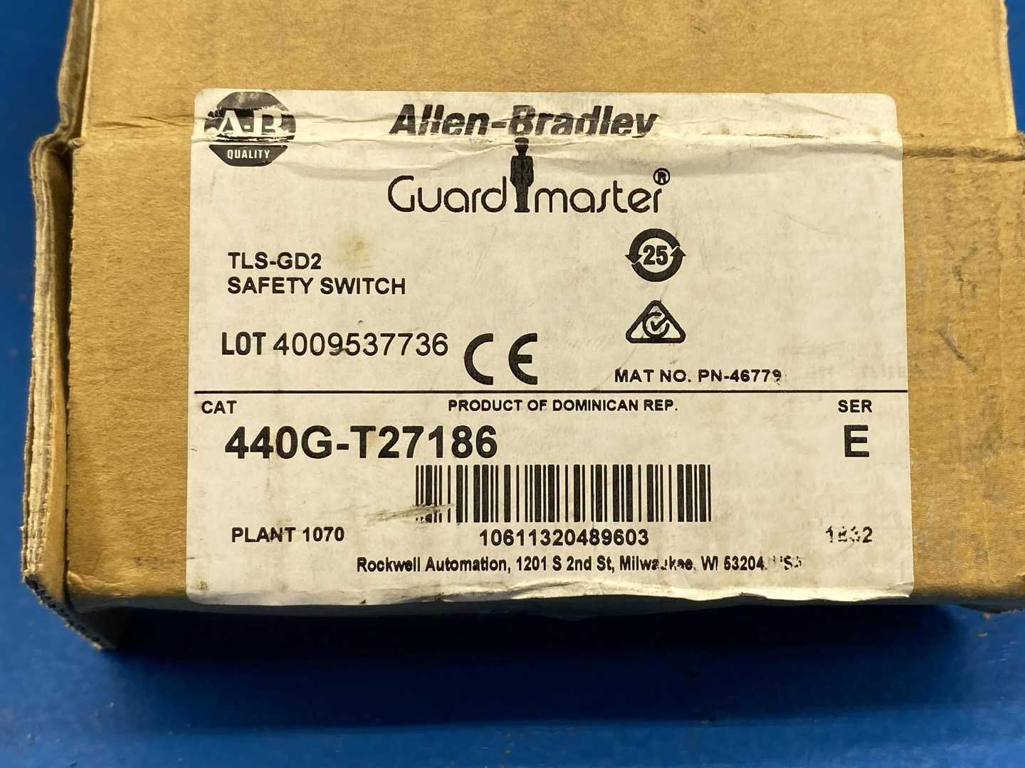 Allen-Bradley 440G-T27186 Guard Master TLS3-GD2 Safety Switch Series E