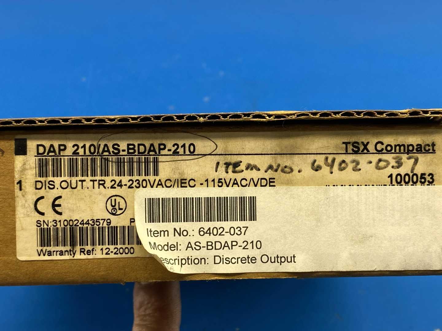 Schneider Automation TSX Compact DAP210 / AS-BDAP-210 Discrete Output Module