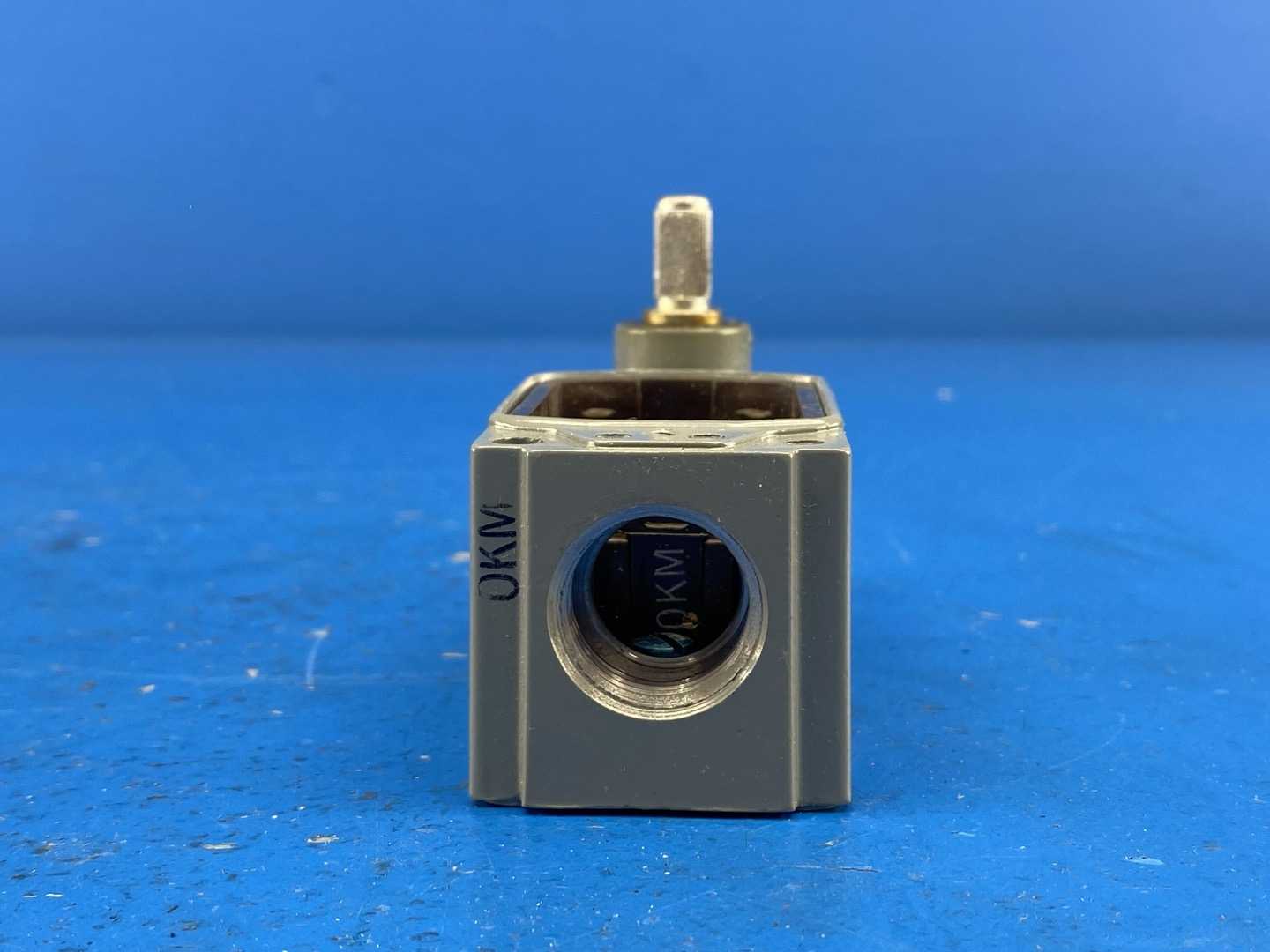 Allen-Bradley 802T-A, 30mm Push Button, 1NO/1NC Contact Configuration, IP66 Enclosure Rating