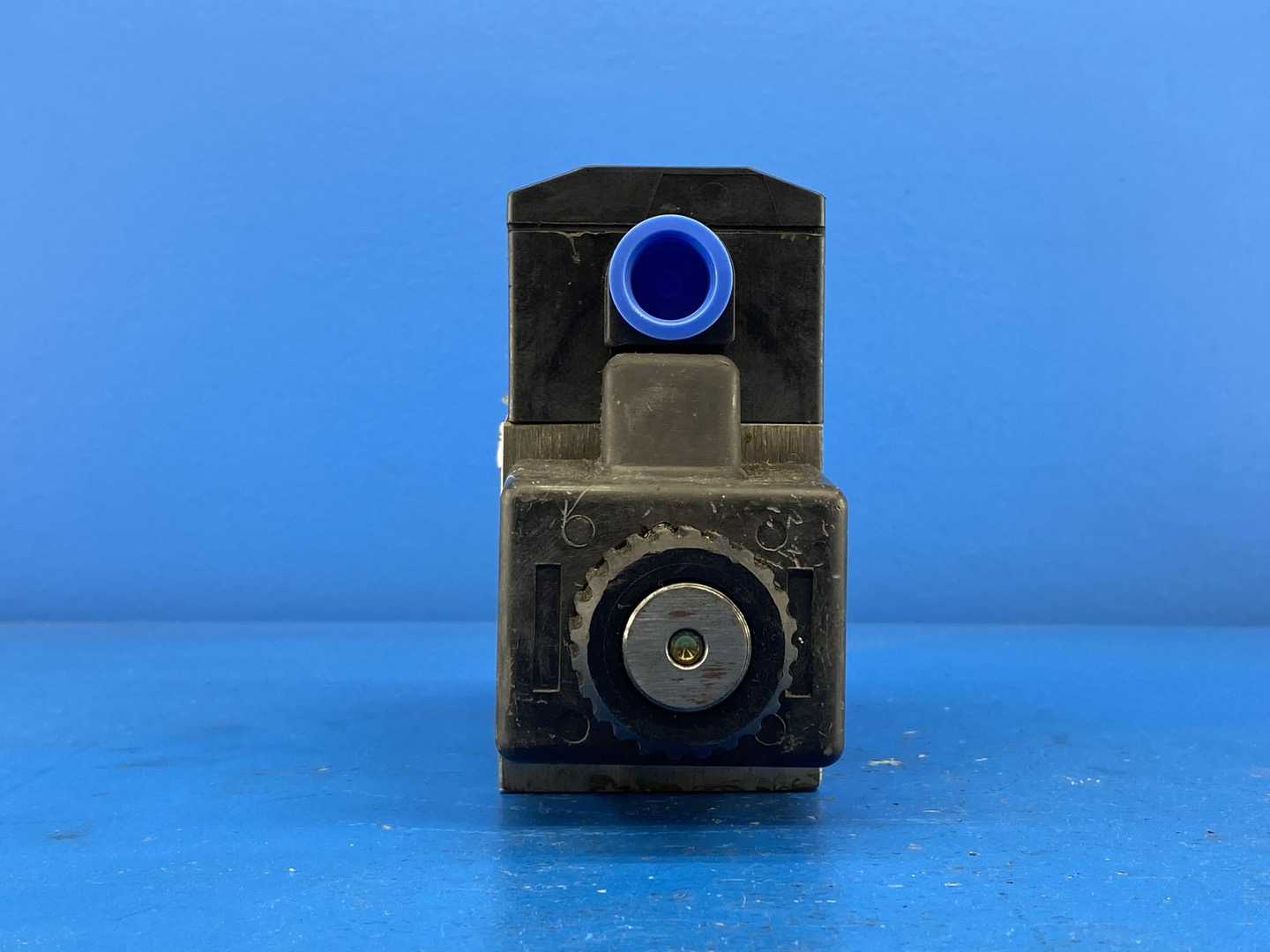 Bosch 081WV10P1V1001KA115/60 D51 DIRECTIONAL VALVE