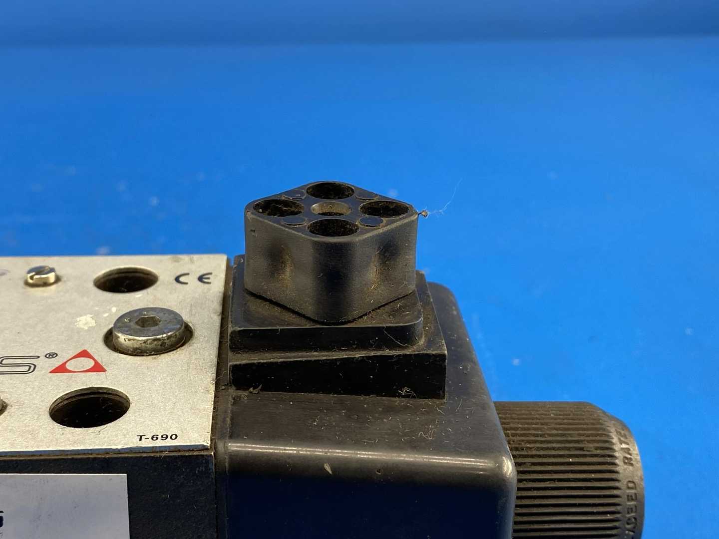 ATOS DKER-1713 AC 11Hydraulic Directional Control Valve