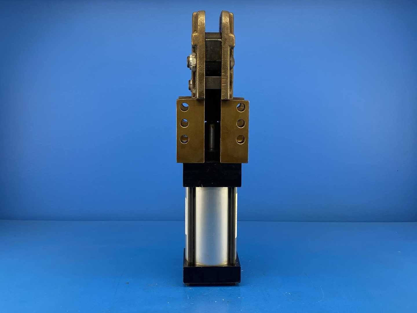 DESTACO 1000-MR Pneumatic Heavy Duty Power Clamp