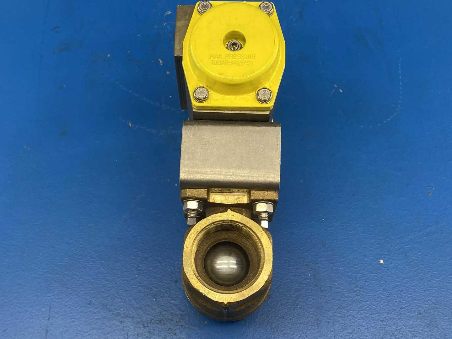 Conbraco Compac Torque Actuator 3TD-030-00 125PSIG MAX w/ Apollo 1 ½”  Ball Valve