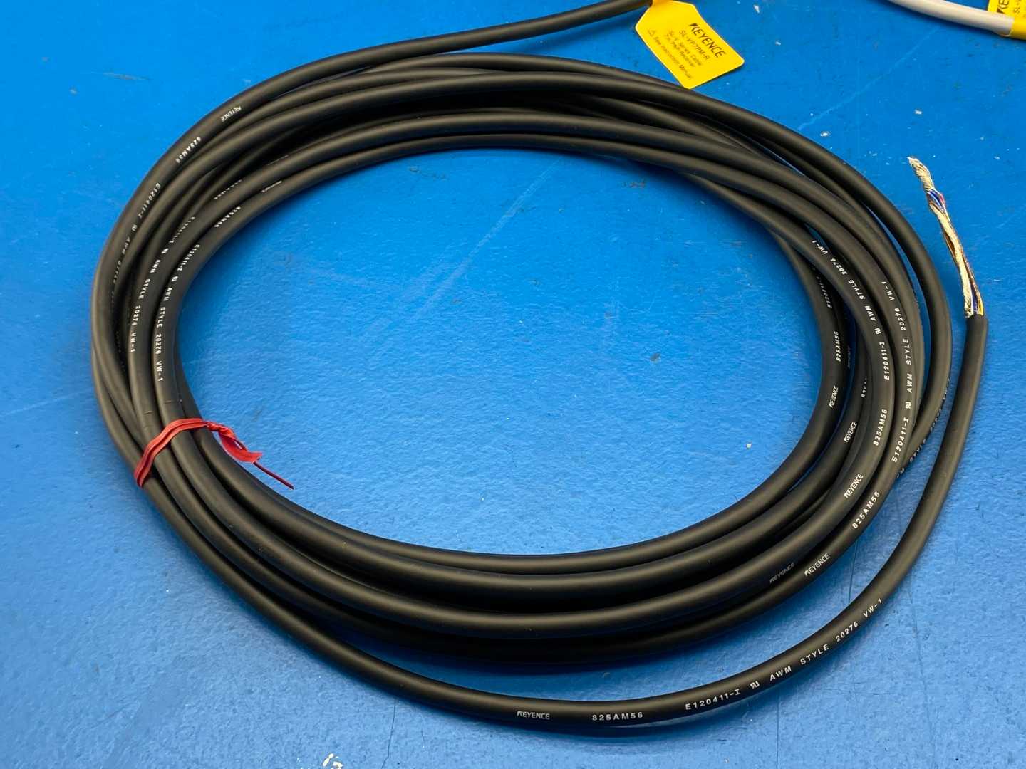 Keyence SL-VP7PM-R Cable