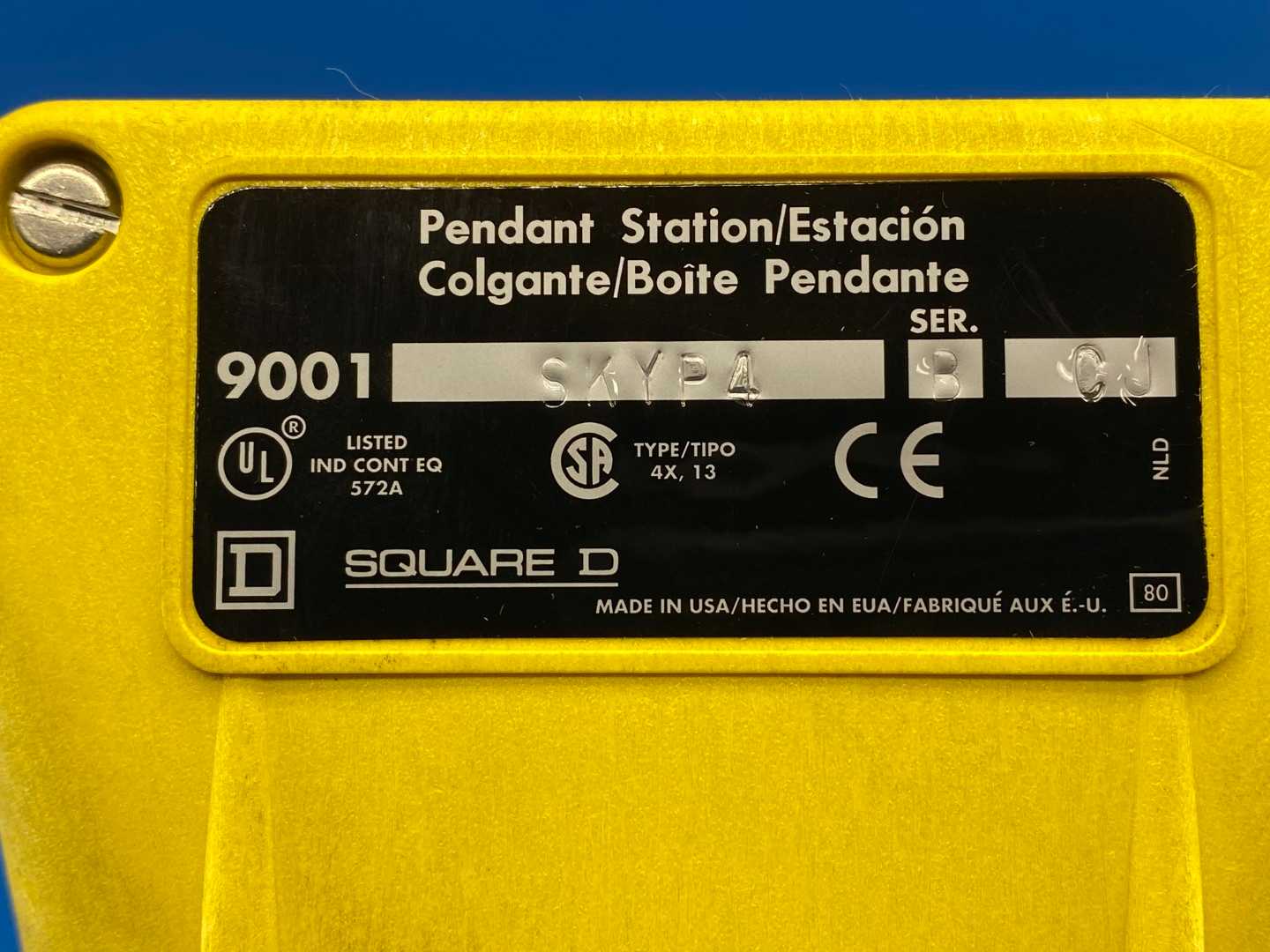 Square D 9001SKYP4, Pendant Station, 4 Button Empty Enclosure Series B