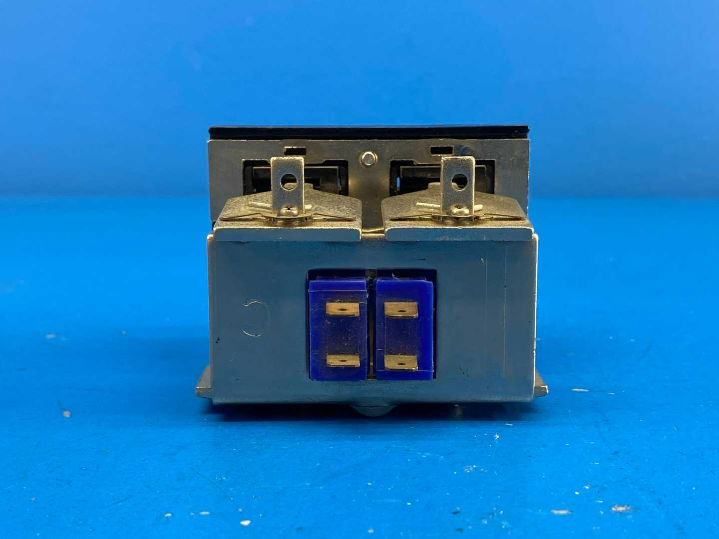 Magnecraft Struthers-Dunn A275KXX Reversing Contactor, 120V Coil, 1–3 PH, up to 3HP